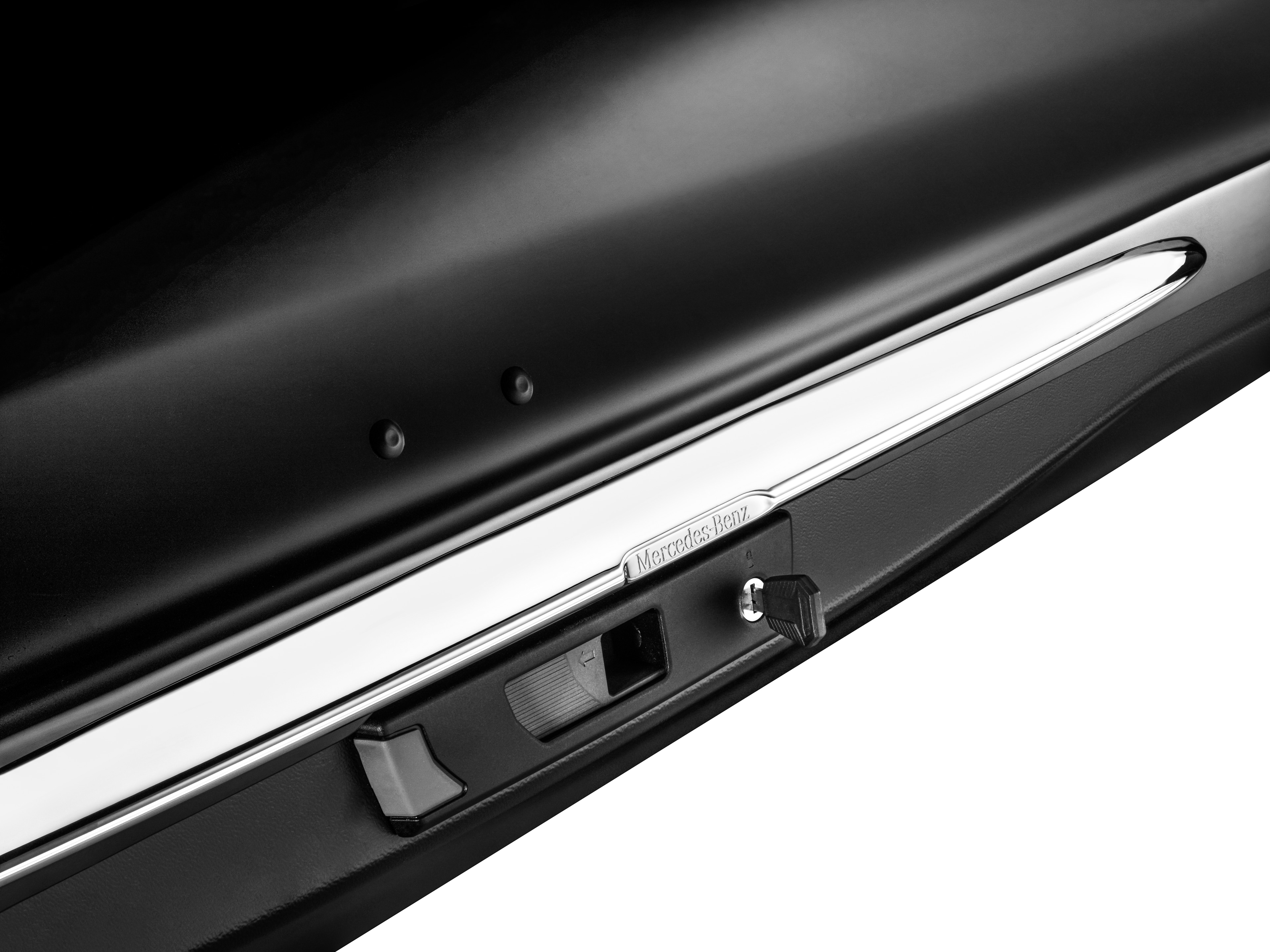 Boks dachowy Mercedes-Benz XL, 590 litrów - tworzywo sztuczne, czerń, lakier, błyszczące