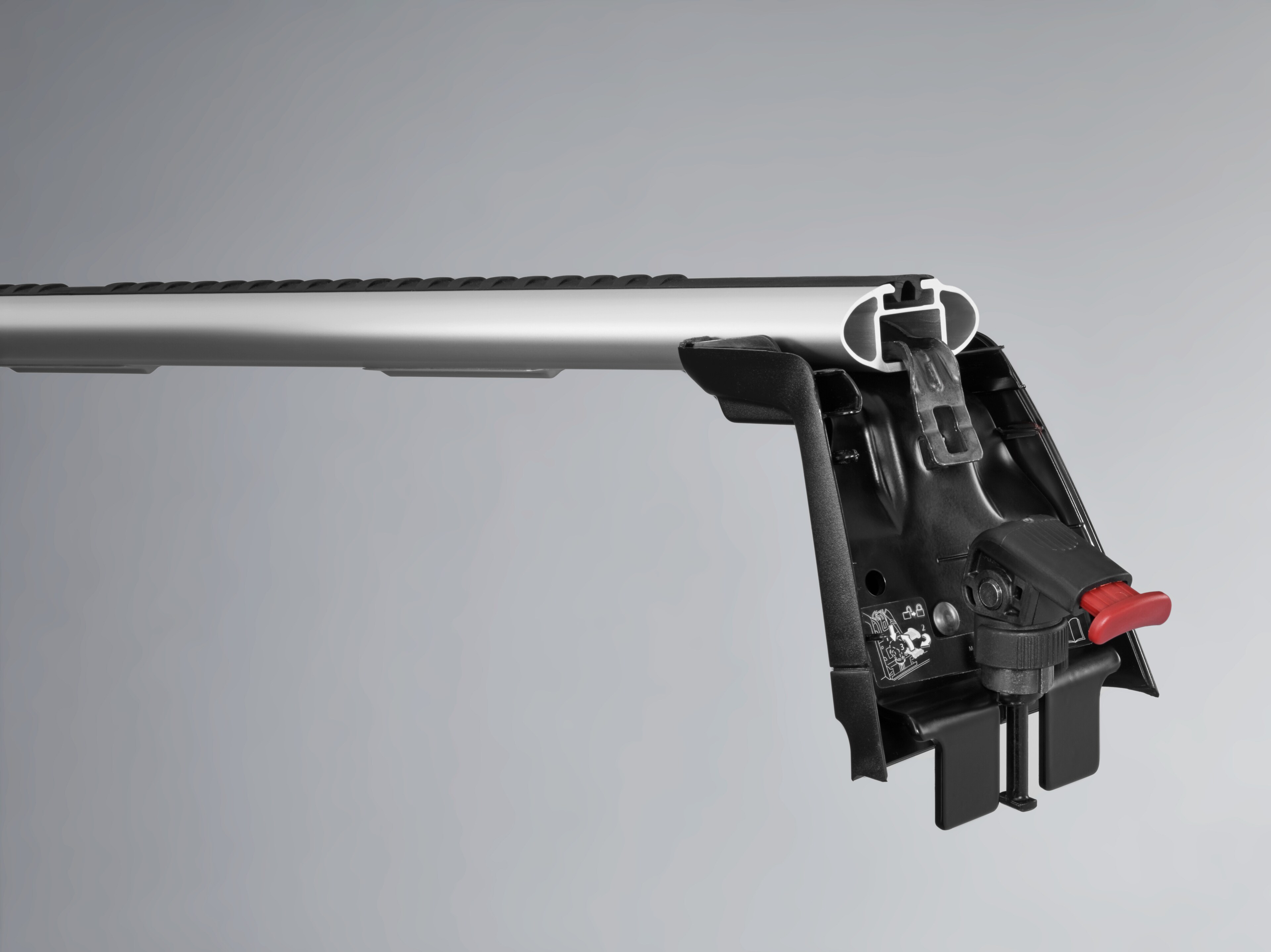 Grundträger - Aluminium / Stahl / Kunststoff, silberfarben / schwarz