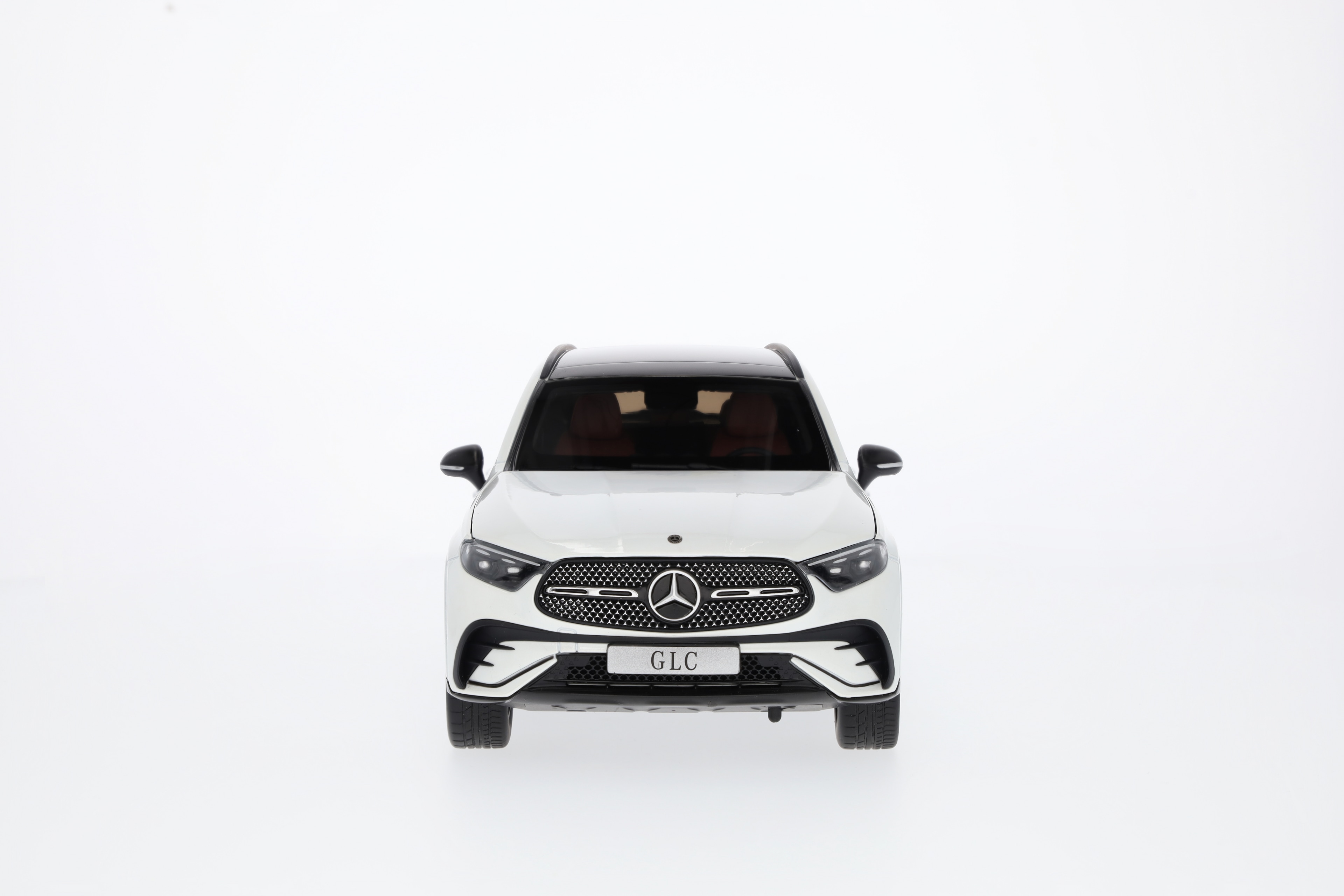 GLC, AMG Line, X254 - MANUFACTORY biel opalitu bright, iScale, 1:18