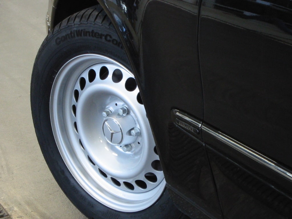 Osłona piasty koła - srebrny