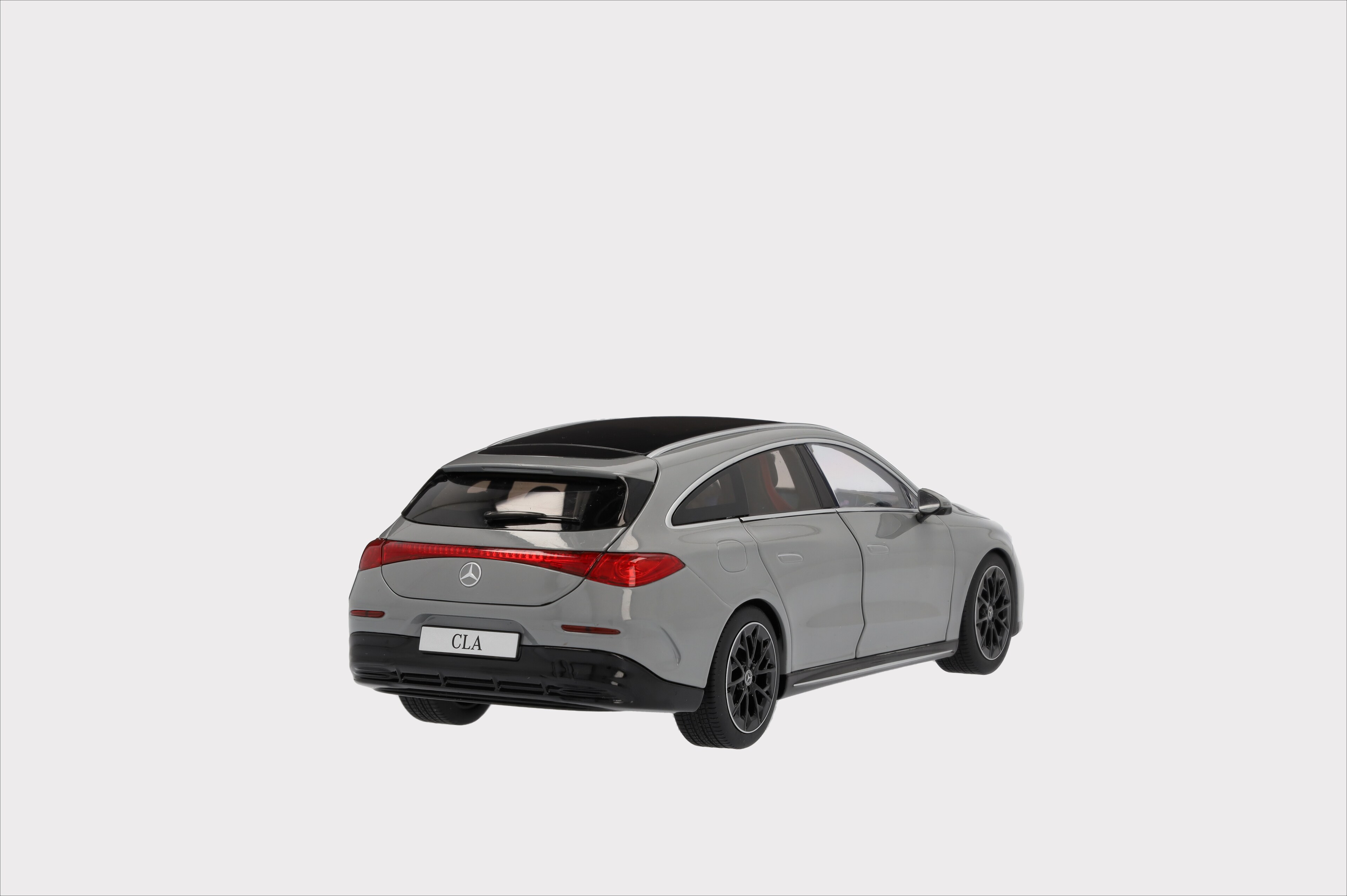 CLA, Shooting Brake, X174 - MANUFACTORY alpine grey uni, NZG, 1:18