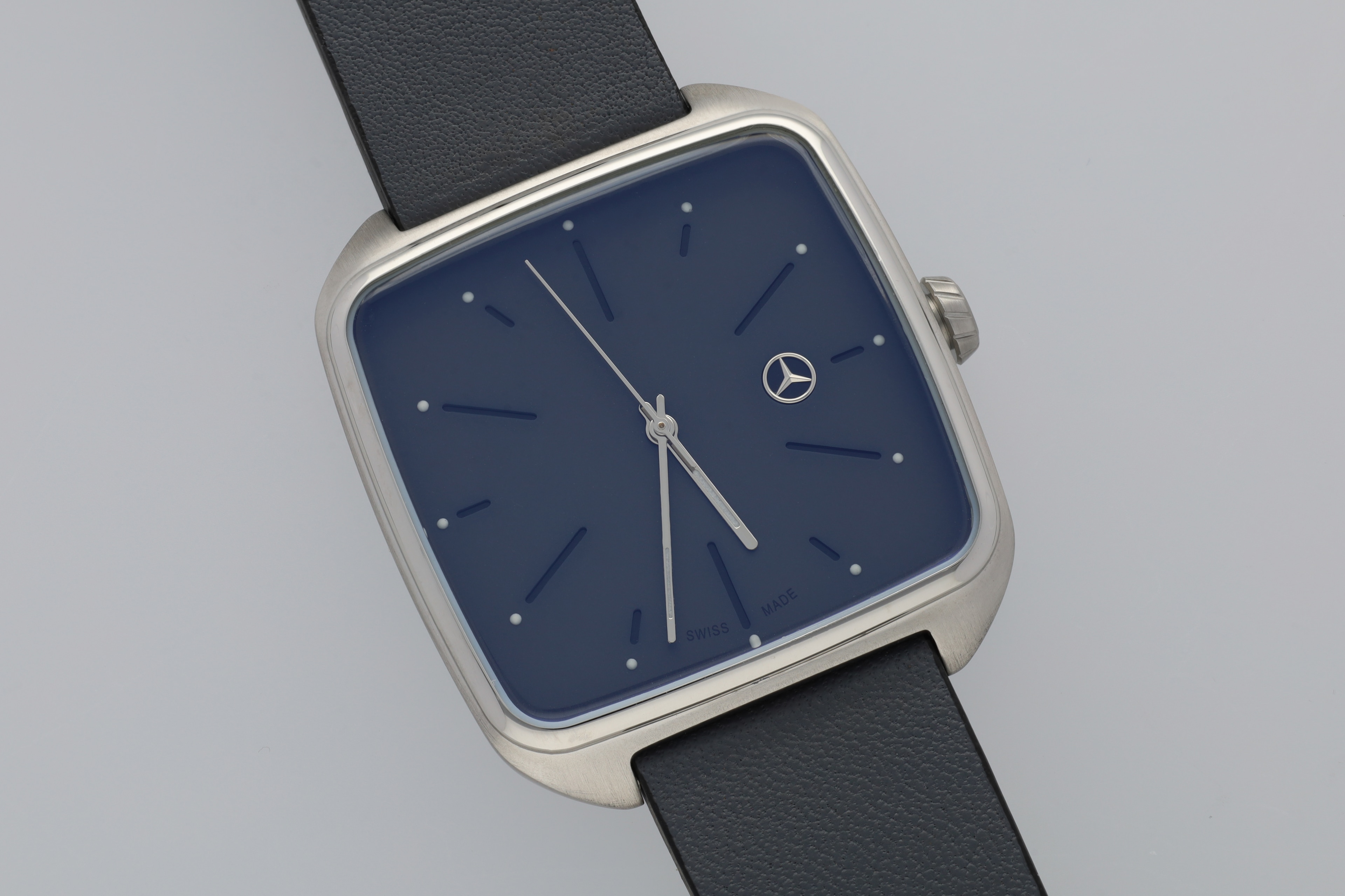 Armbanduhr Herren, Modern - anthrazit / silberfarben / schwarz, Edelstahl / Kalbsleder