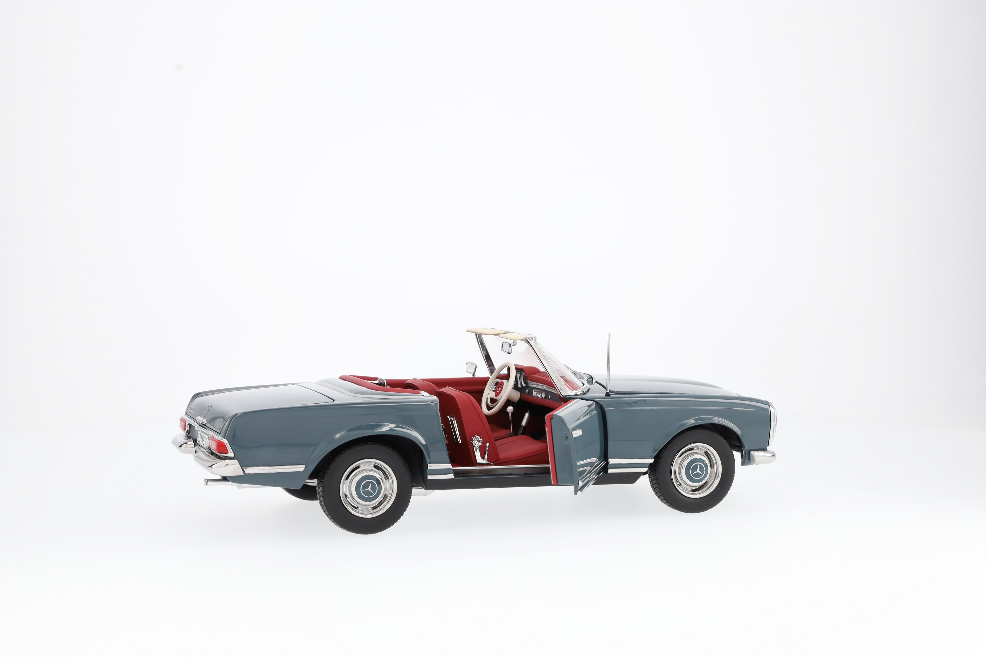 230 SL Pagode W 113 (1963-1967) - blaugrau, Norev, 1:18