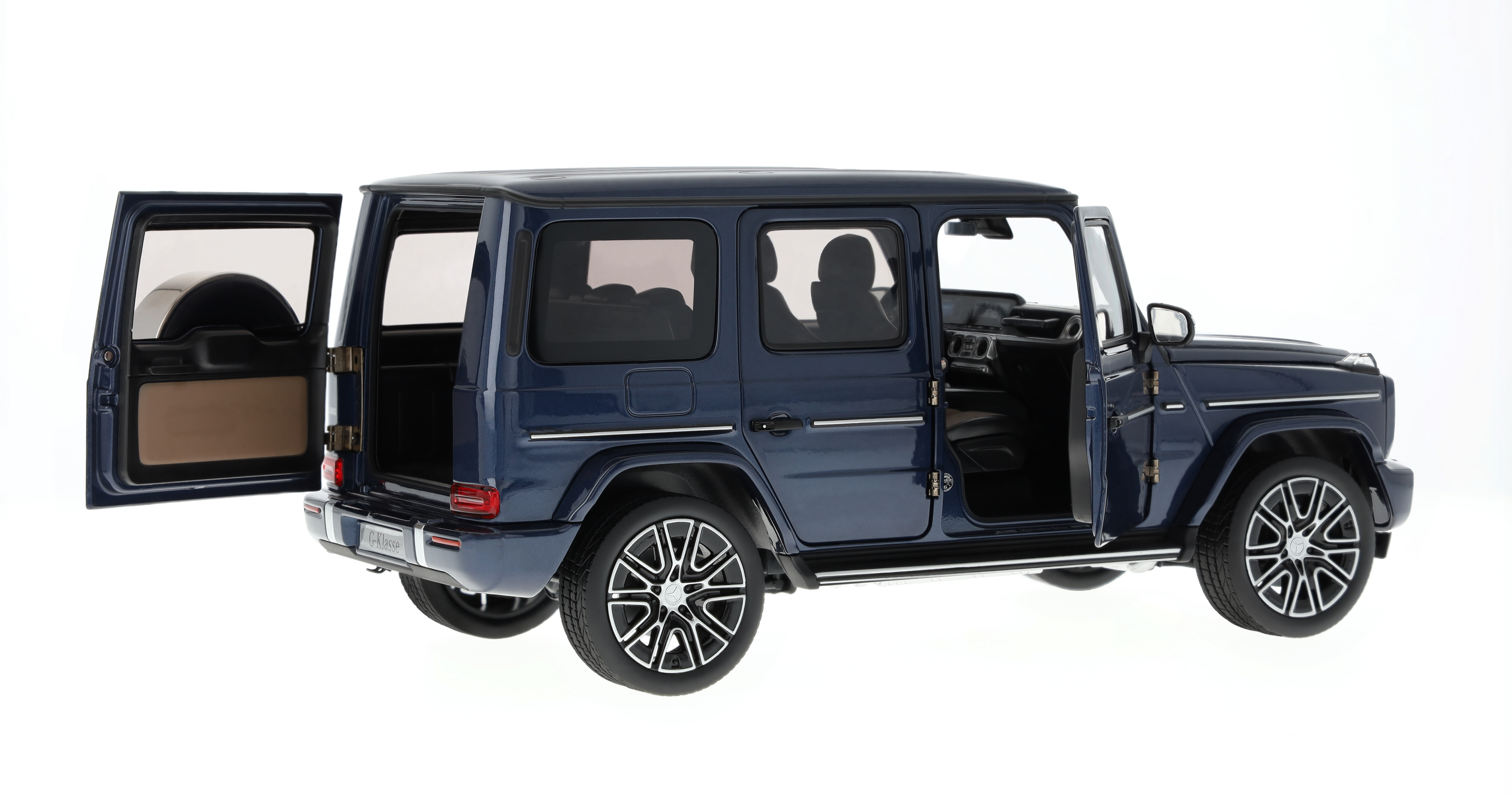 G-Klasse, Geländewagen, AMG Line, W465 - sodalithblau, Norev, 1:18