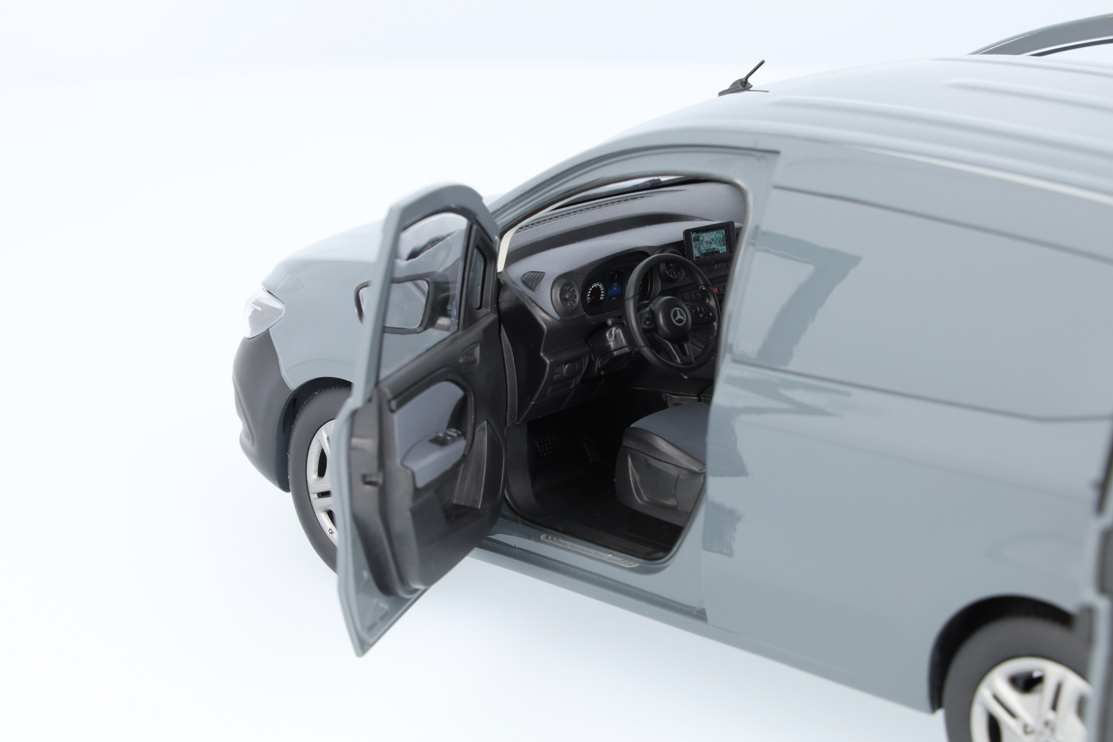 Citan, Kastenwagen - magnetitgrau, NZG, 1:18