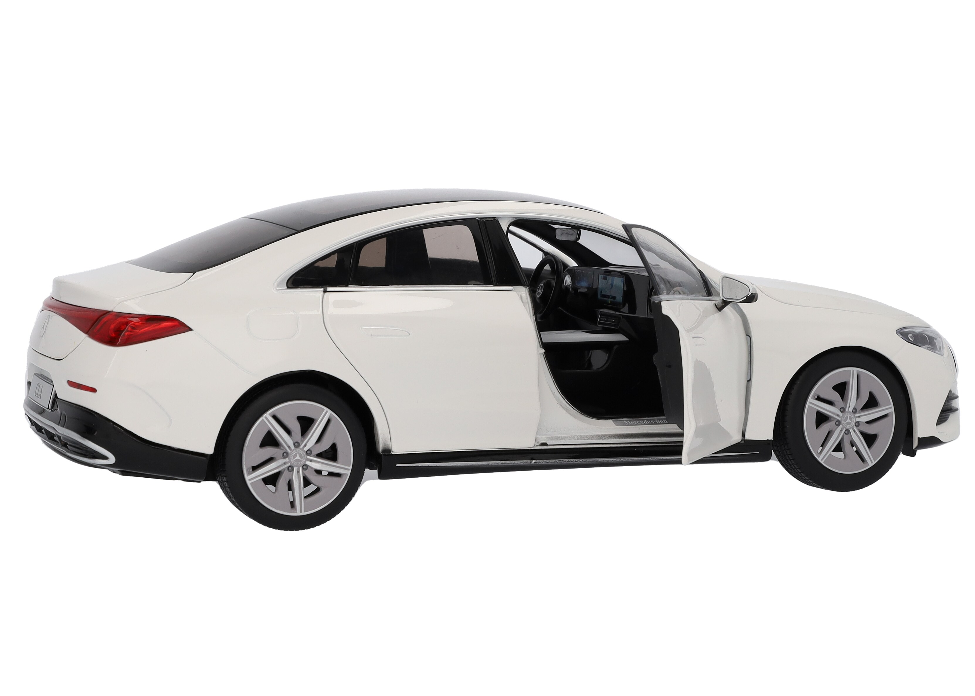 CLA Coupé, C174 - biel polarna, NZG, 1:18