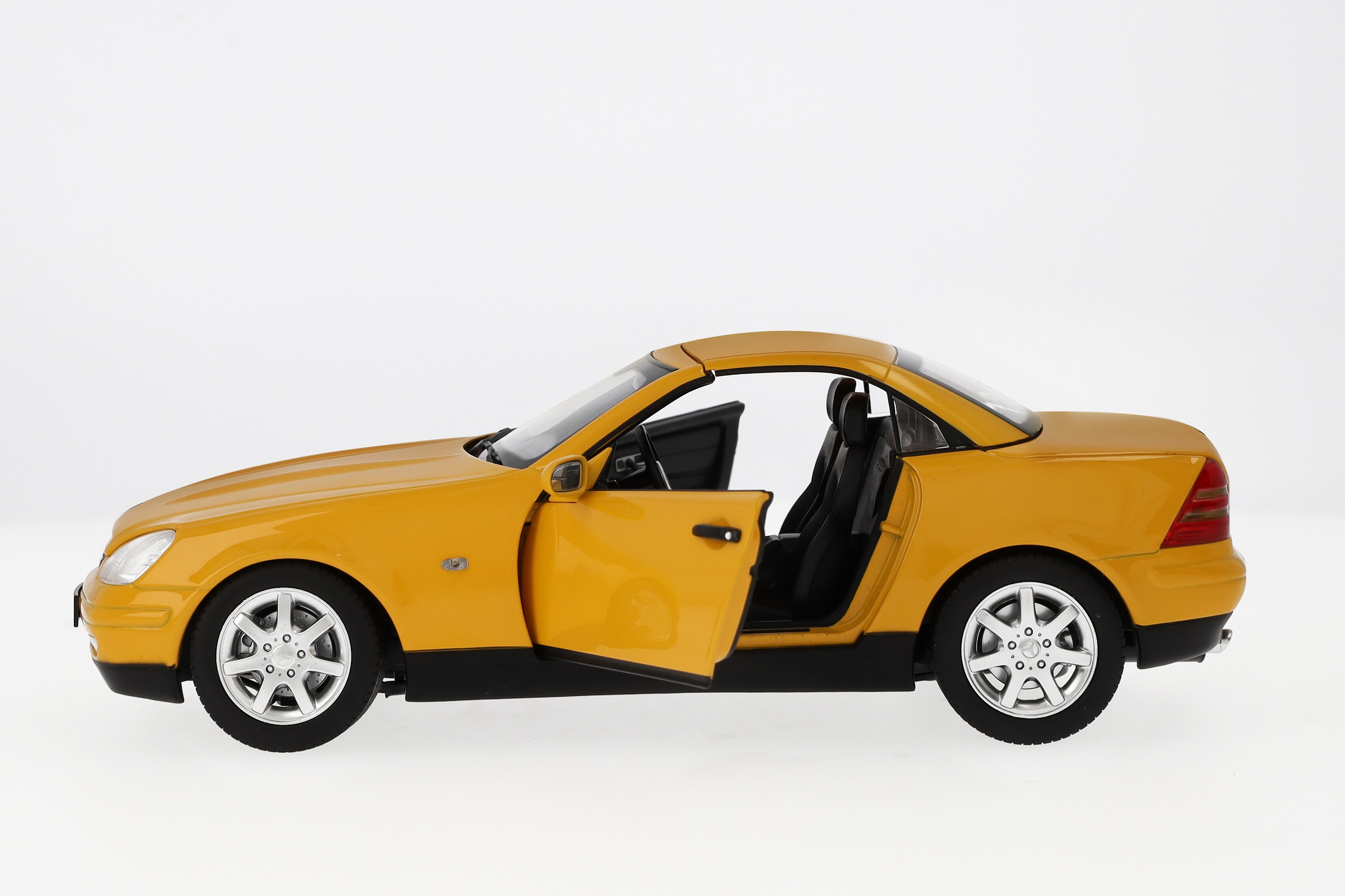 SLK 200 Roadster R170 (1996–2000) - yellowstone, Norev, 1:18