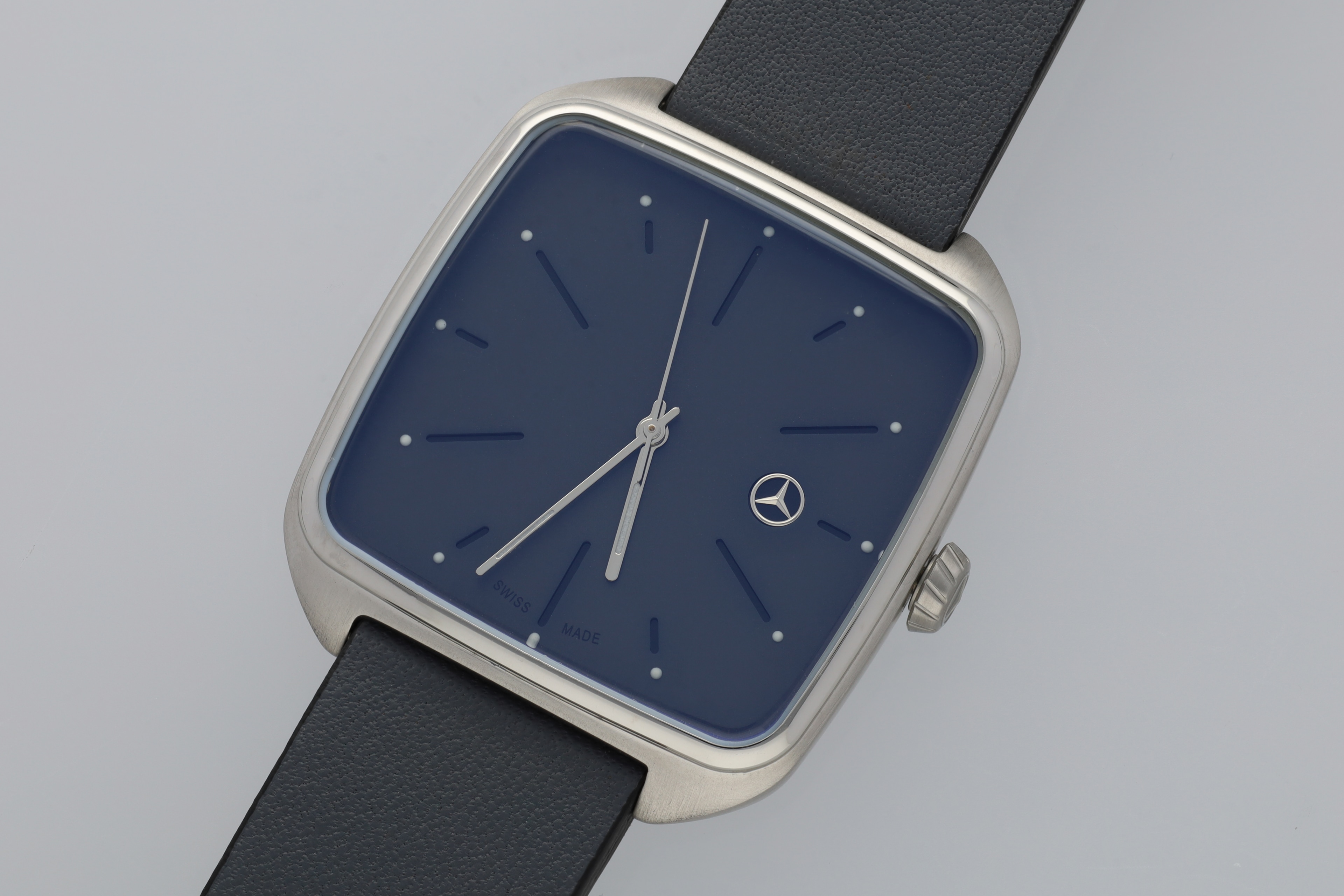 Armbanduhr Herren, Modern - anthrazit / silberfarben / schwarz, Edelstahl / Kalbsleder