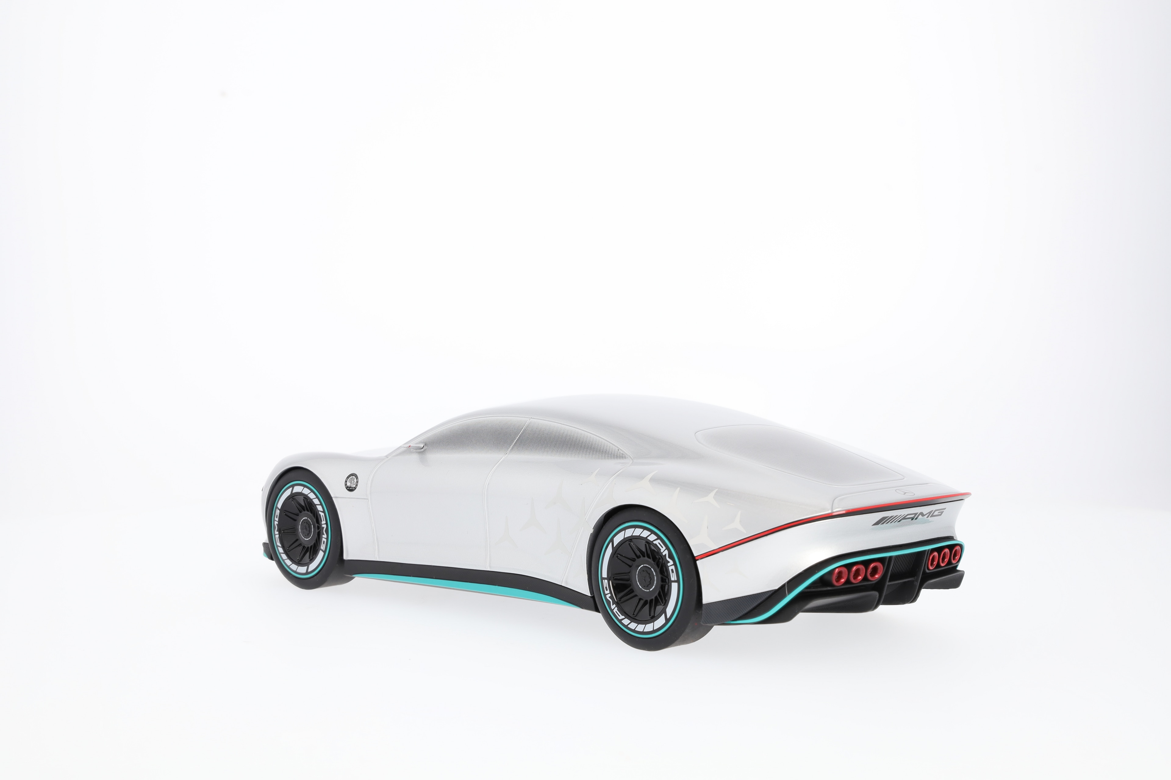 Vision AMG, Showcar - silber alubeam, NZG, 1:18