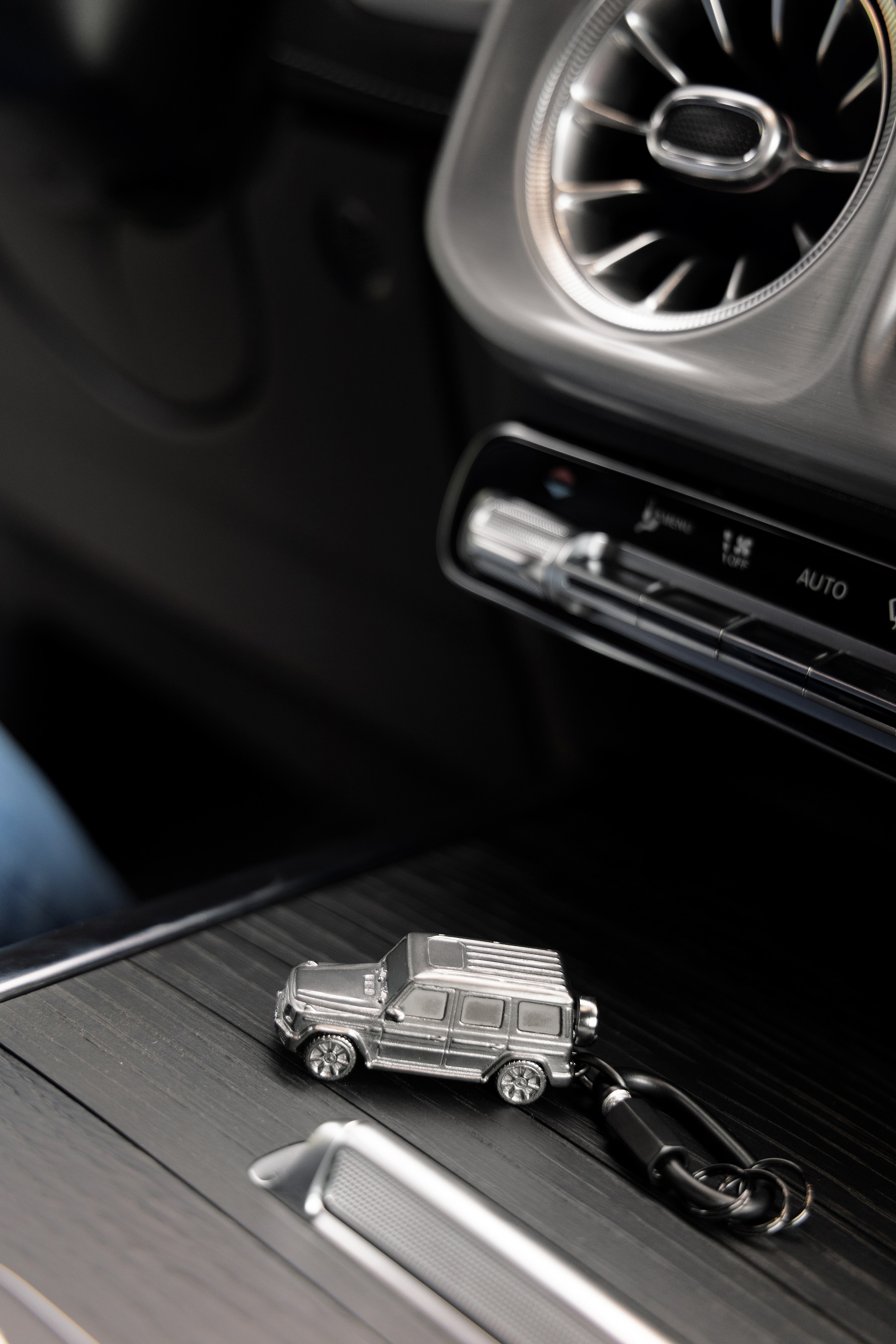 Breloczki do kluczy, G-Class - antracyt / czerń, odlew cynku / stal nierdzewna, powlekane proszkowo