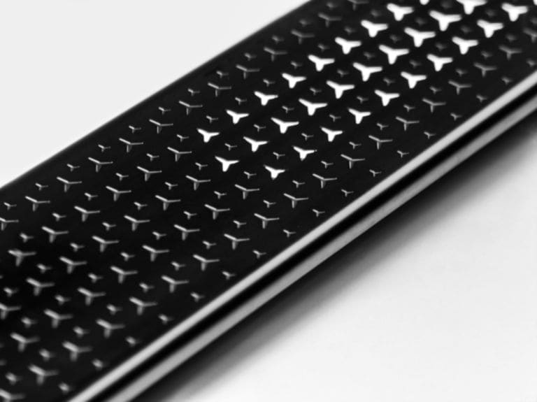 Wymienna nakładka na podświetlaną listwę progową, Mercedes-Benz, z przodu, 2-elementowy, ze znakiem Mercedes-Benz - stal nierdzewna, czerń