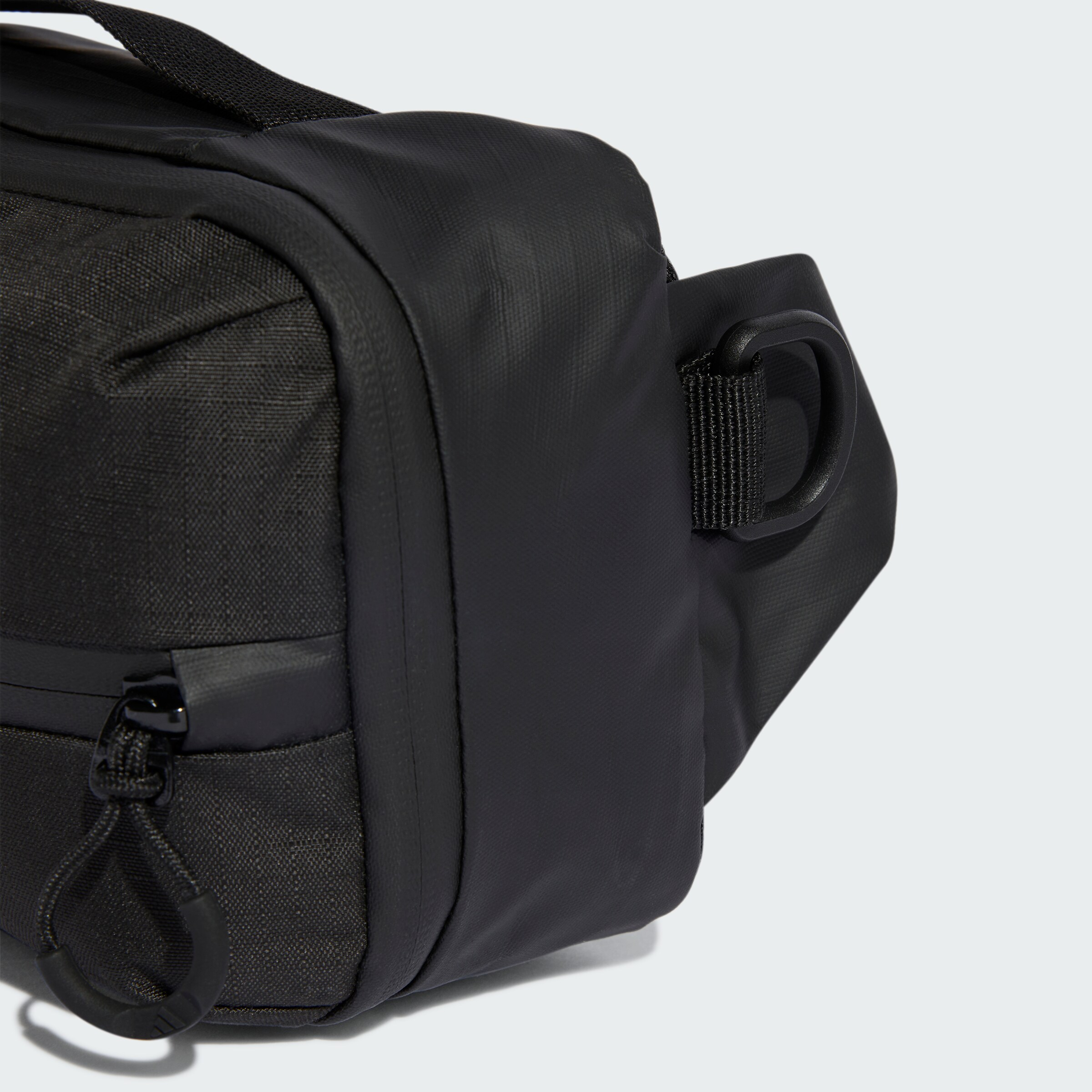 Saszetka na pas, Mercedes-AMG F1 - czerń, poliester (z recyklingu), adidas