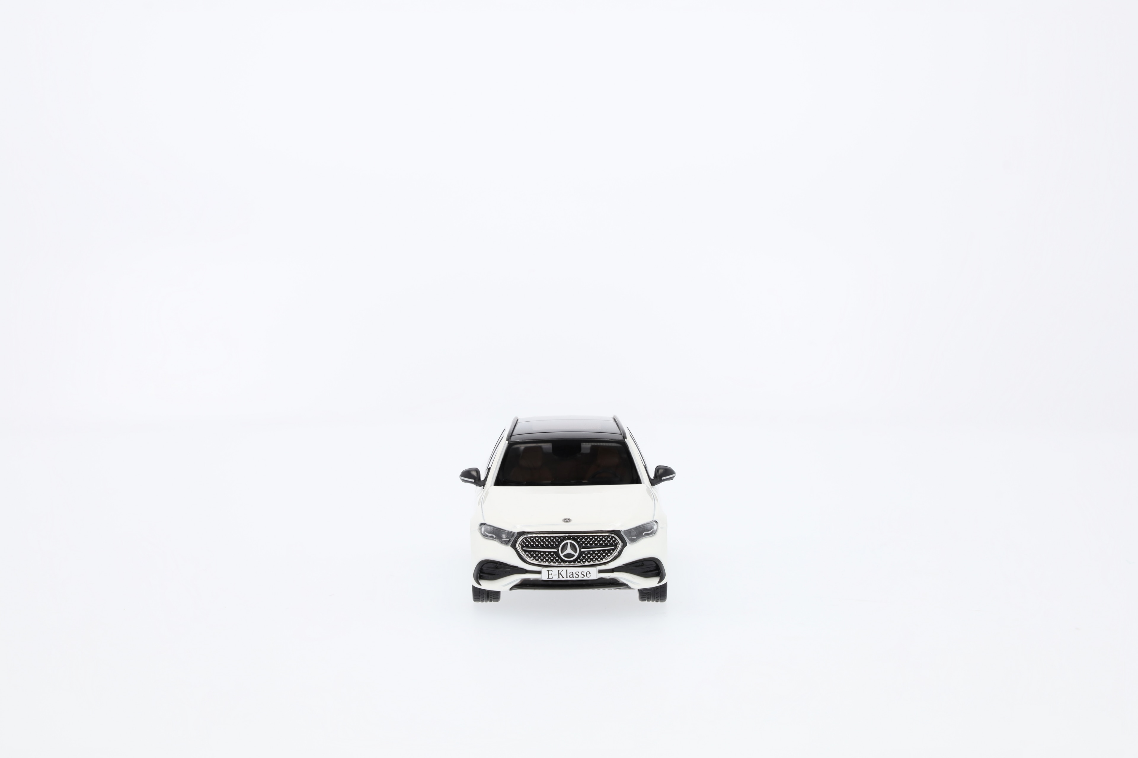 E-Klasse, T-Modell, AMG Line, S214 - G manufaktur opalithweiß bright, iScale, 1:43